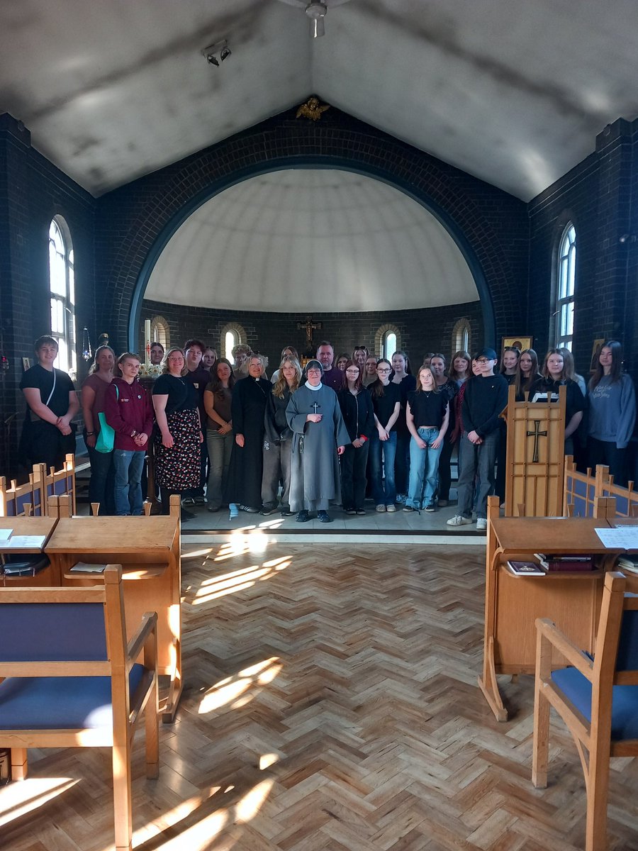 ssmwalsingham's tweet image. It was good to talk to the group of Swedish young people today, please pray for those who will be confirmed in May. #NunsOfTwitter #simplylife #choice4god