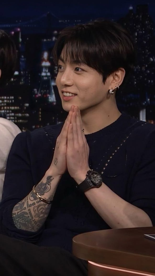 jungkook⋆ tweet media