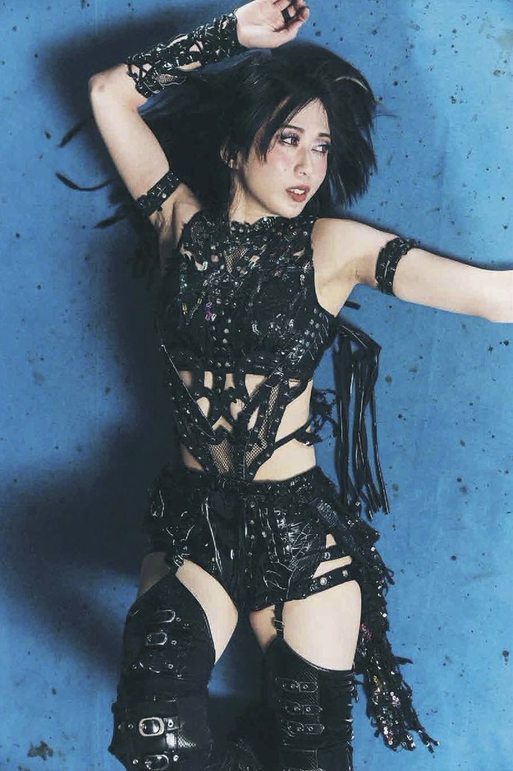 HATERSdelHATE's tweet image. Mi lado favorito en el mundo es el lado del Phenex Queen 💙

#STARDOM #HATE #上谷沙弥