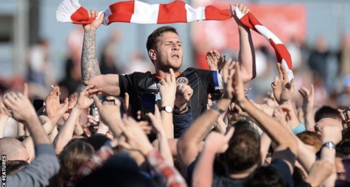 FootballAwaydays tweet media