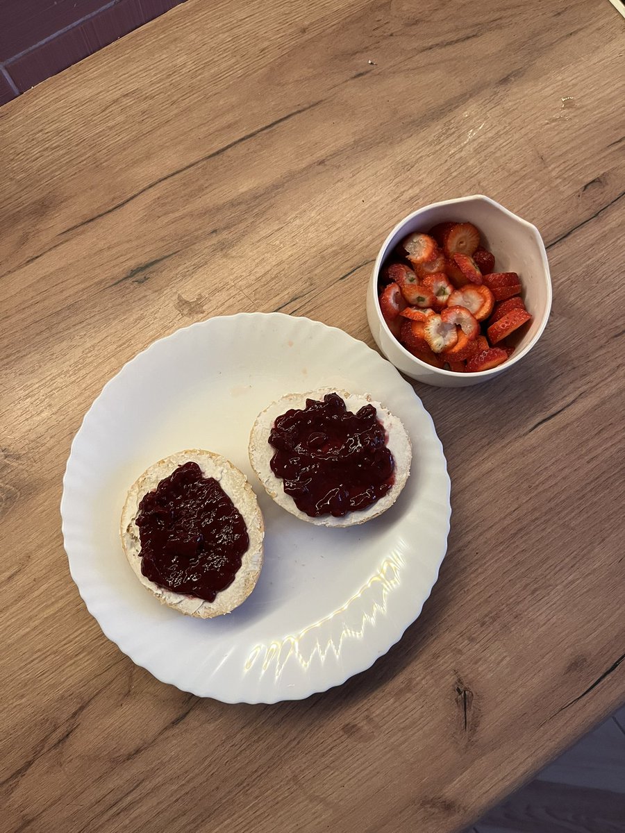 marta 🪽 tweet media