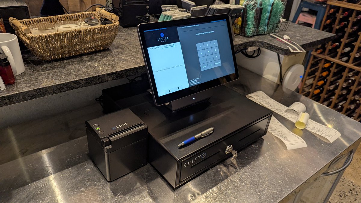 S4TeamAlpha's tweet photo. Welcome to our family Bar 32 Cocktails &amp; Chocolate! The kicked out @toastpos and made the switch to @SkyTabPOS, with their out of this world processing from @Shift4! They are ready to bring the best service on the Atlantic City Strip now! https://t.co/4Ww5Gvku5f