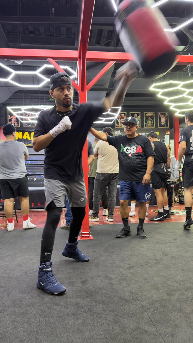 Robeisy Ramirez tweet media