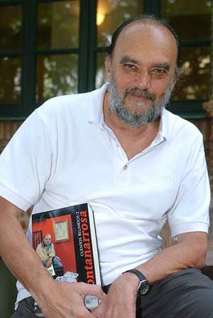 En este domingo de cuentos de fútbol, les traemos un clasicazo:  "Los Nombres", de Roberto Fontanarrosa.

#Cuentos #CuentosDeFutbol #Literatura #Futbol #Fontanarrosa #NegroFontanarrosa #Rosario 

don-patadon.com/2016/11/los-no…