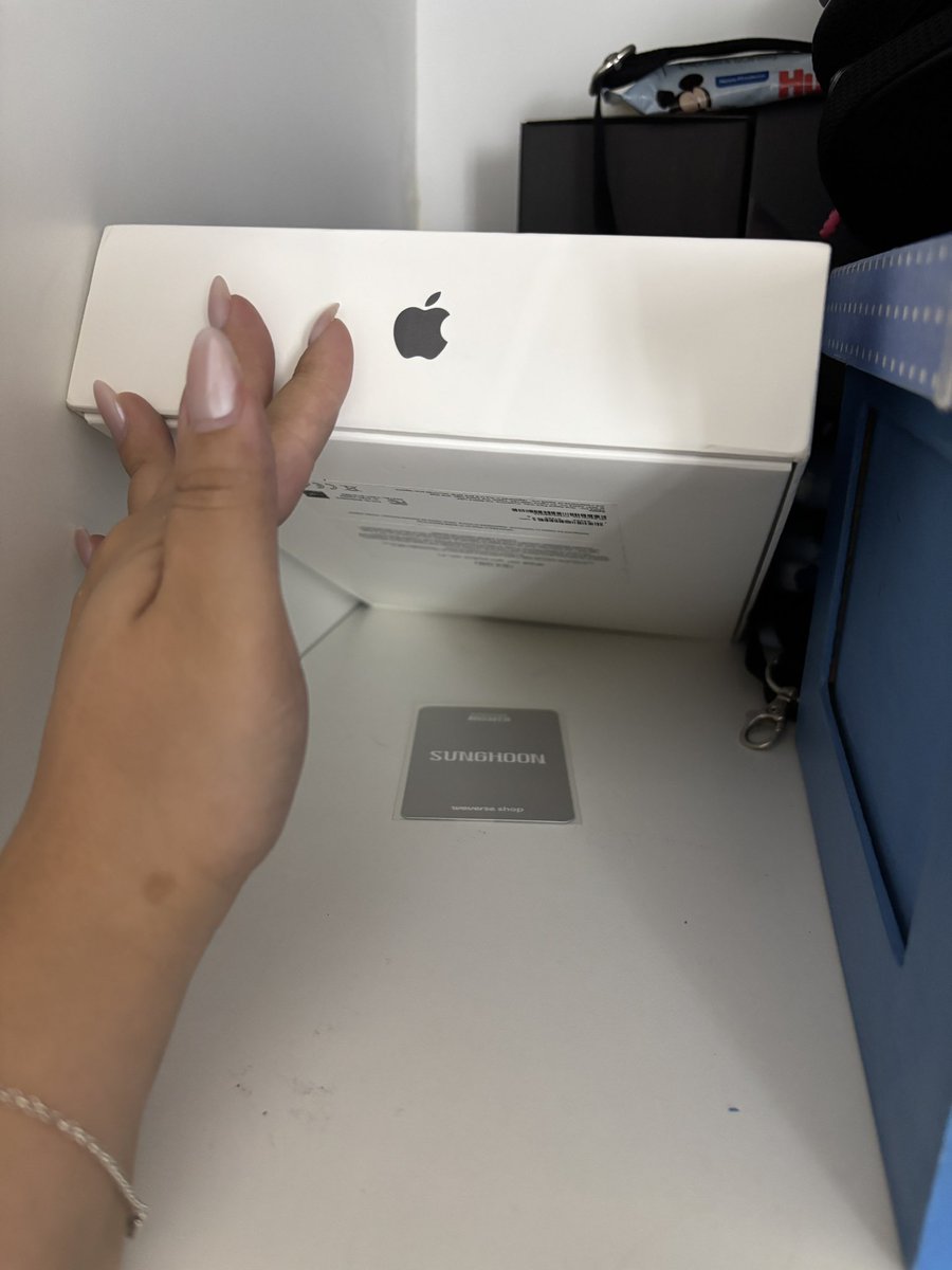 tata | sevEN - tweet media