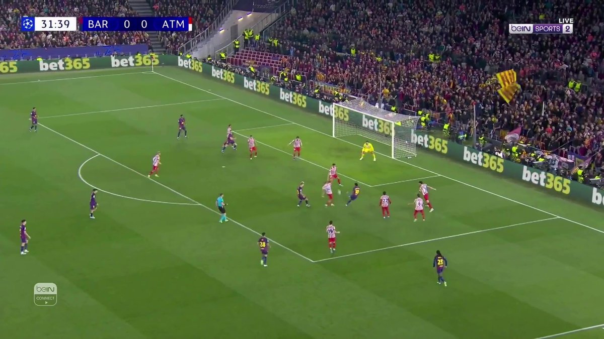 لامين يامال يمتع ويبدع على أرض الملعب 