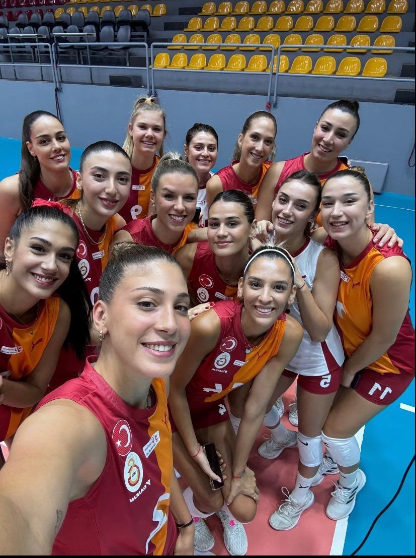 Galatasaray is now the European-CEV Cup champion 🏆

They defeated Italian-team Reale Mutua Fenera in the final.