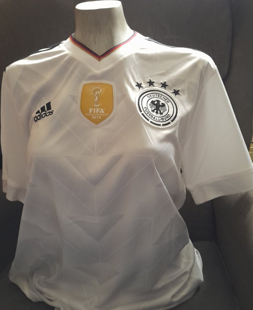 ian adie tweet media