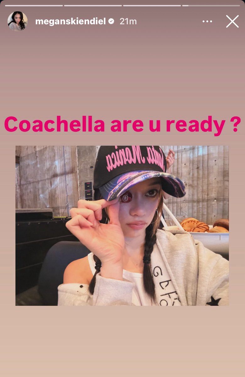 ꜱᴀꜰ ♜ tweet media