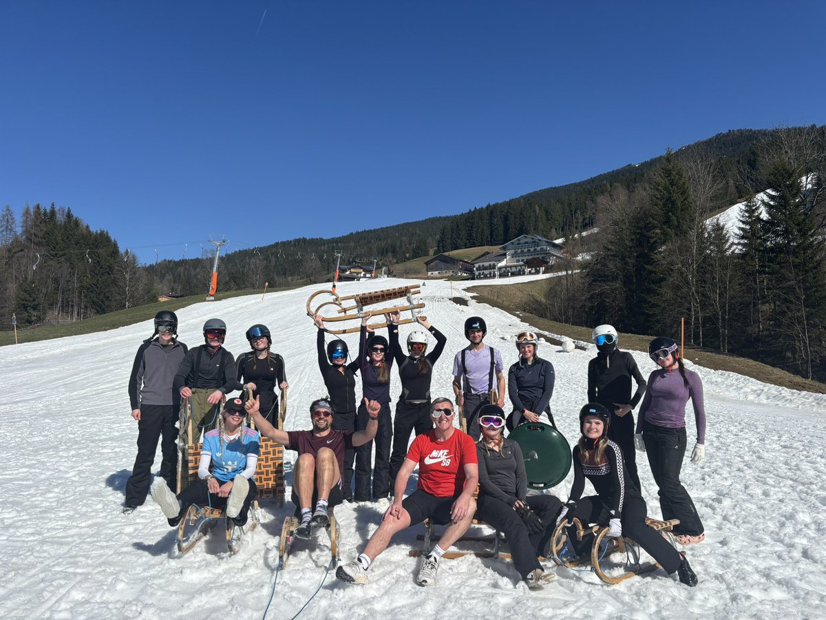 Horsforthski26's tweet photo. Sleigh the day away❄️ https://t.co/3Totk7rJWm