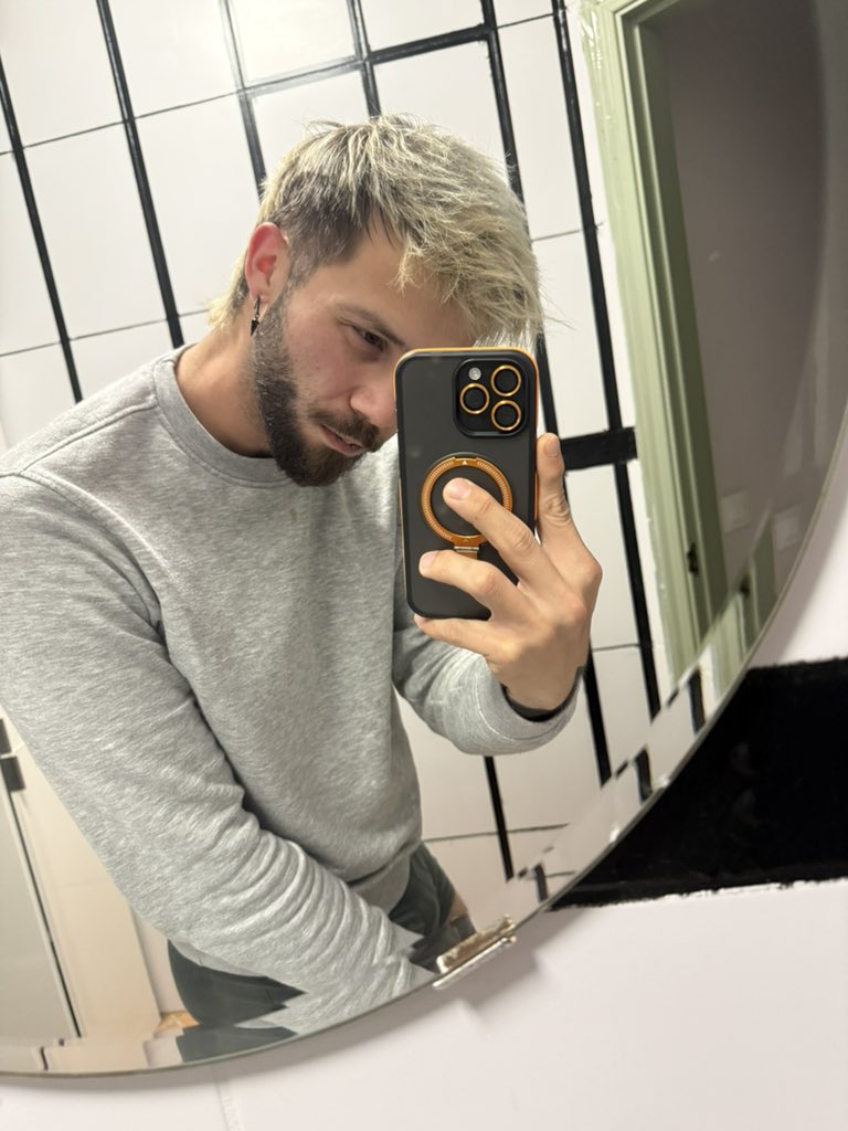 A🍃🇮🇨 tweet media