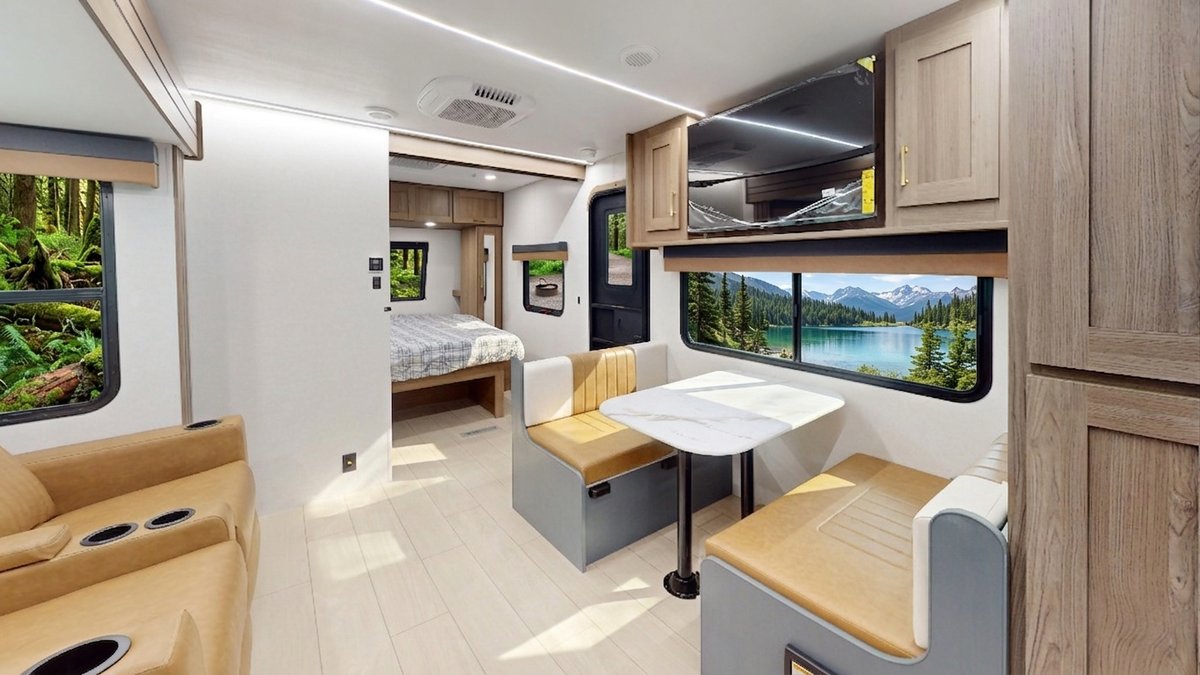 CrossRoads RV tweet media