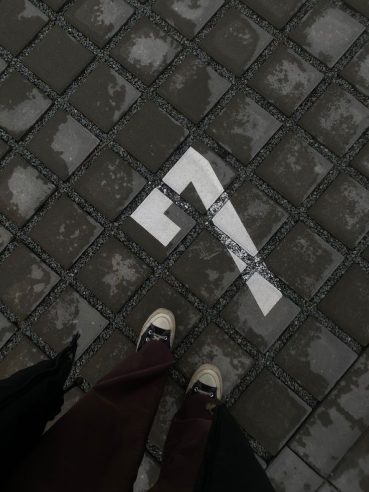 ,, ENHYPEN IS 7 tweet media