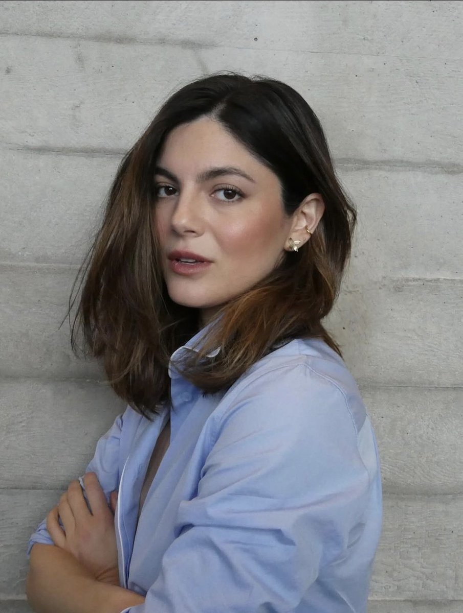 barbaroarchives's tweet photo. Gorgeous!

Monica Barbaro in newly shared photos by Paul Jones. https://t.co/76dbCAY655
