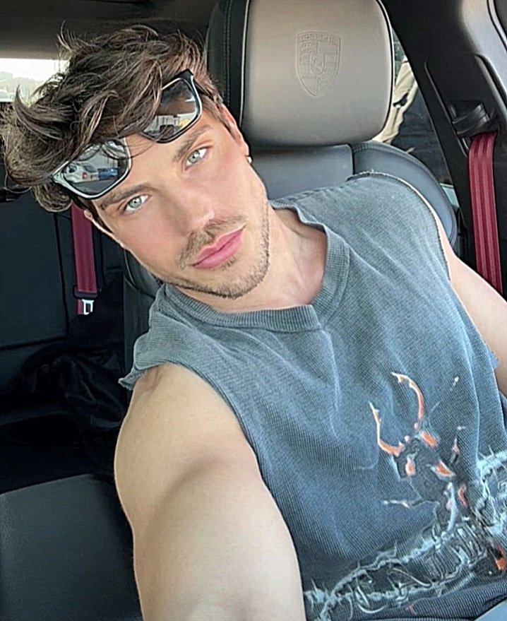 Vale 🌙☀️Il Cuore grande di Daniele 💓FanpageDDM tweet media