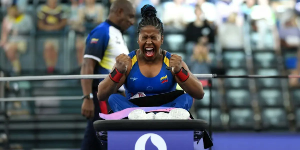 #AHORA | 🇻🇪 ORO PARA VENEZUELA. Clara Fuentes se corona campeona del Abierto de Asia

La atleta paralímpica venezolana Clara Fuentes se llevó la medalla de oro en la categoría de 50 kg del Campeonato Abierto de Parapotencia Asia‑Oceanía.