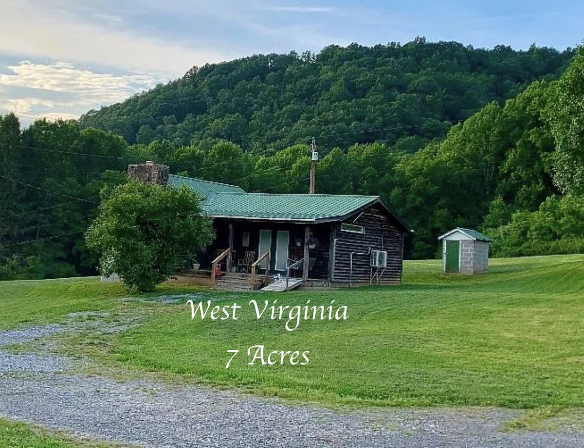 oldhouseunder50's tweet image. $150K. Nestled on a sprawling 7- #acre retreat, is this quintessential #WestVirginia #cabin. countrylifedreams.com/c-1966-west-vi…