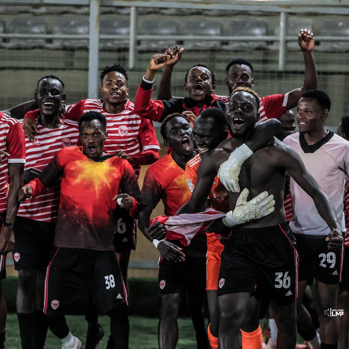 WILLIAM LMP tweet media