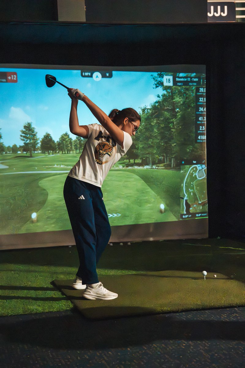 Hopped on the sim today 🏌️‍♀️