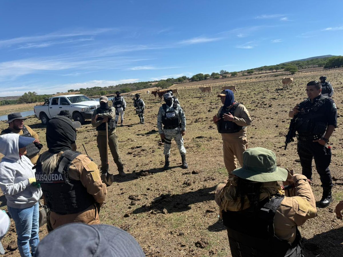 CCS_Zac's tweet image. Con el apoyo de drones y georadares, este miércoles, el @gobiernozac, la FGJE y representantes de colectivos de familias de personas desaparecidas, llevaron a cabo una prospección forense en el municipio de #Tepetongo.

#ElAñoDelProgreso
 
 zacatecas.gob.mx/realizan-autor…