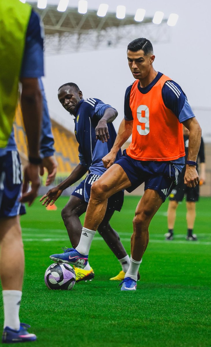 Arielipillo tweet media