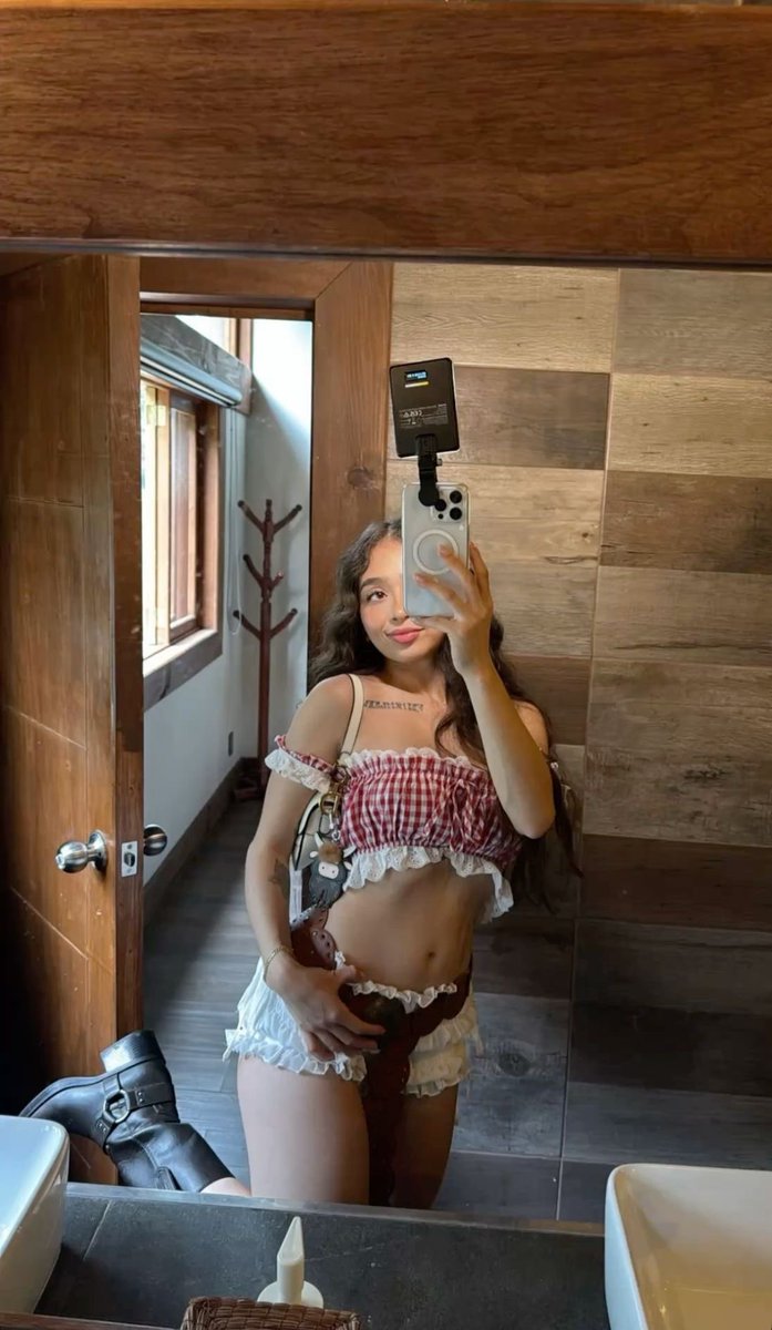 Cuanto me das del 1 al 10? 🍒