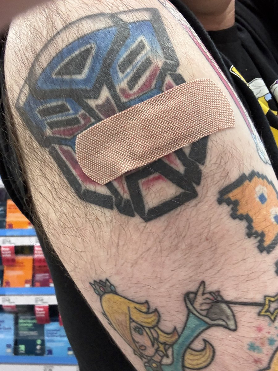 Vance/Vallon Bunny dad @FWA tweet media