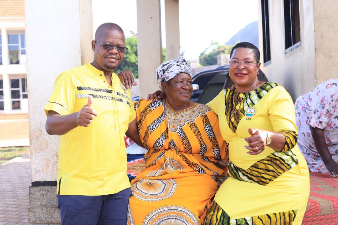 🚨 Uganda’s political &amp; sports circles in mourning after the death of Ruth Biribawa Safia (Mama Nakisuyi), 82.

Speaker Anita Among announced the passing of her mother-in-law, wife to FUFA President Moses Magogo, who died at Kampala Hospital.