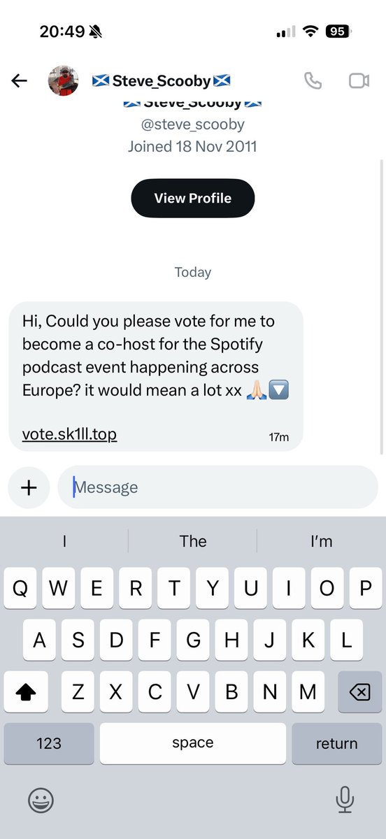 Sarah Tait tweet media