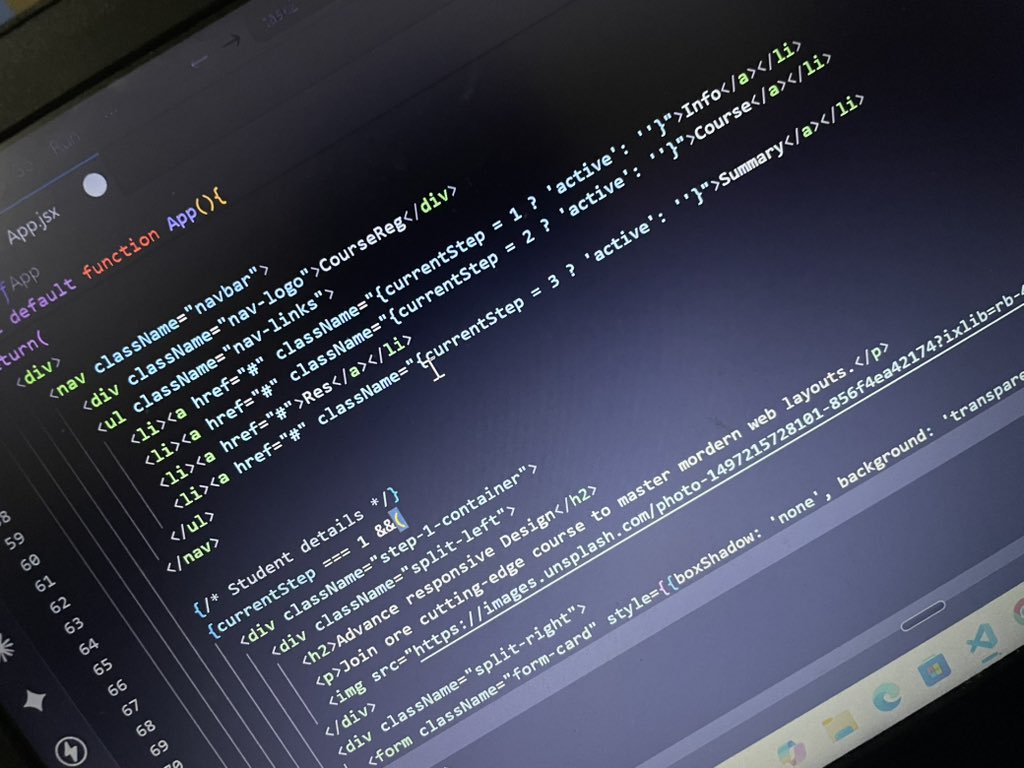 Khadija Ismail tweet media