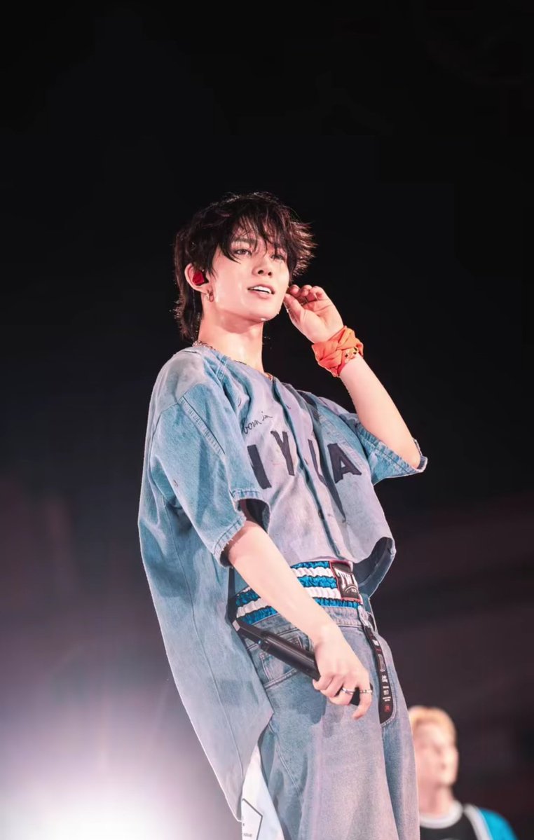 Olya Lavrin tweet media