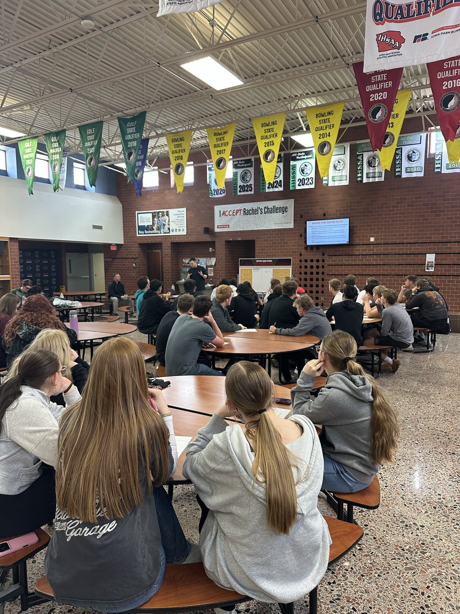 DriskellScott's tweet photo. Thank you to Dr. Michael Buck for speaking to our leadership group today. His message was “Who are you when no one is watching?” Great insight from a CHS grad who came home to raise his family. https://t.co/3QpnRYNKc1