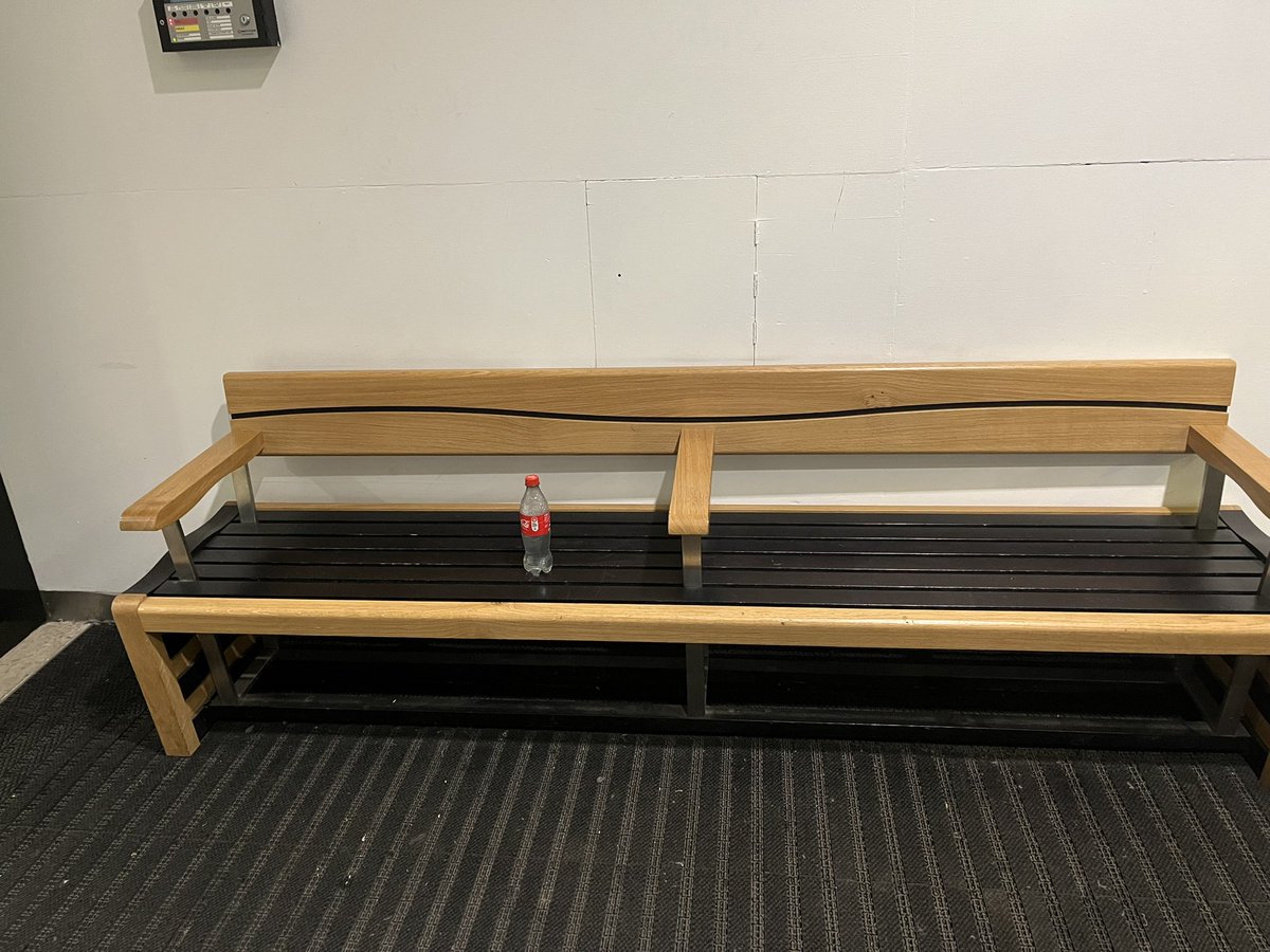 startedabin's tweet photo. Bottle having a sit down 
#startedabin https://t.co/anVTgiKg4P
