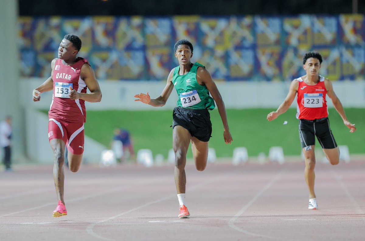 athleticksa's tweet image. سجل اللاعب فيصل الأسمري رقماً شخصياً جديداً في سباق 100م بزمن (10.59) خلال لقاء Hezekiel Sepeng Invitational Continental Tour في جنوب أفريقيا 🇿🇦
ليؤكد جاهزيته قبل المشاركة في البطولة العربية 💪🔥 
#العاب_القوى