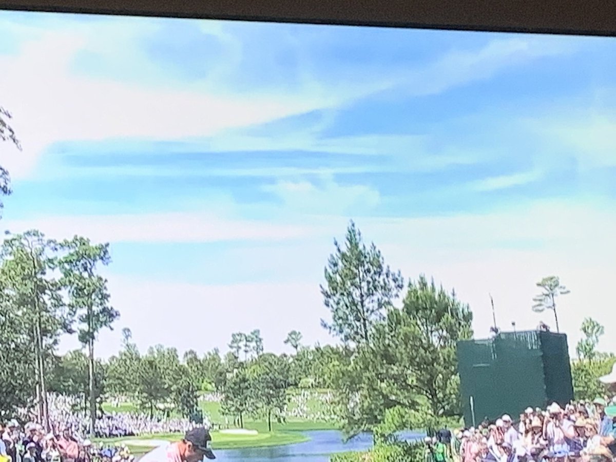 DDelPurgatorio's tweet photo. @TheMasters this is a sad day to see this chemtrail poison at Augusta National, over children. What a shame https://t.co/dXZWzdfj68