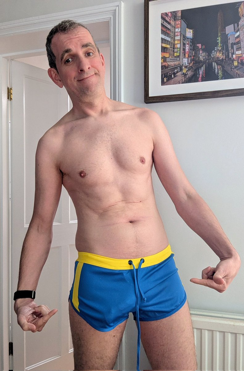 Nude Dude tweet media