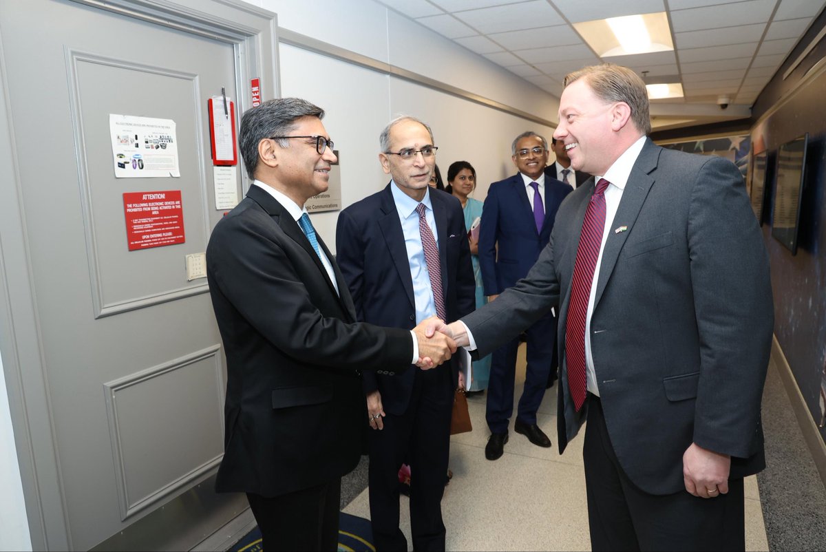 India in USA tweet media