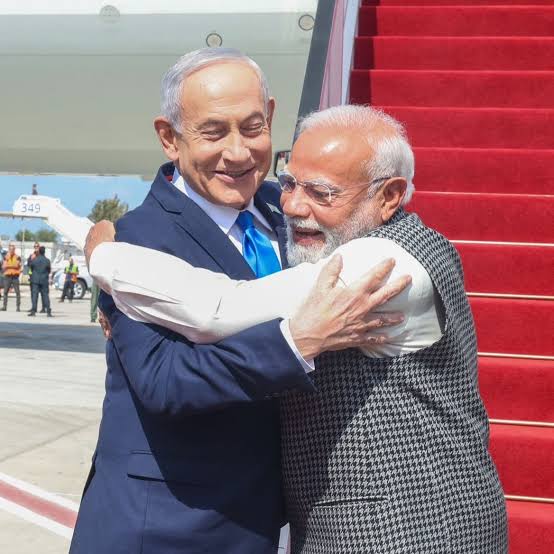 MukuruAndKaang's tweet photo. @rohanpaul_ai @elonmusk Movie Titles:The Silent Partner🇮🇳 🇮🇱 NamasteZionism 👉How 2 get Americans on govt./assistance then Elon govern it explained👉India in Avici spirit.They work call center/tech in 🇺🇸 making it so people cant get jobs that R knowingly hiring through #OnlineApplicationProcess -Feb26 https://t.co/20n8JhnDus