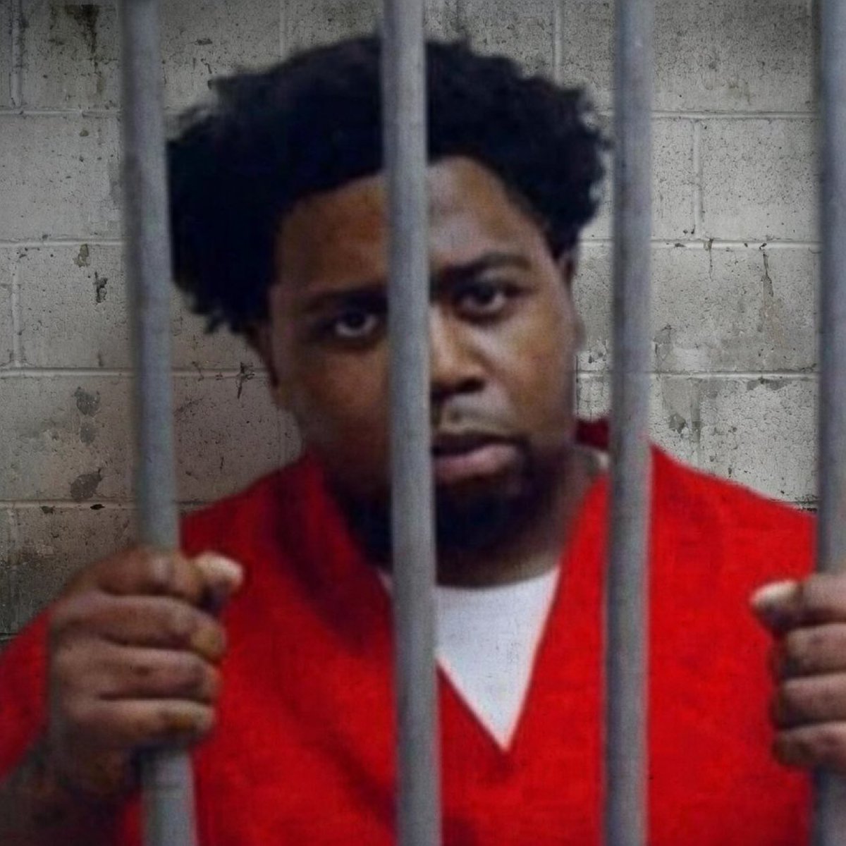 Daily Loud tweet media