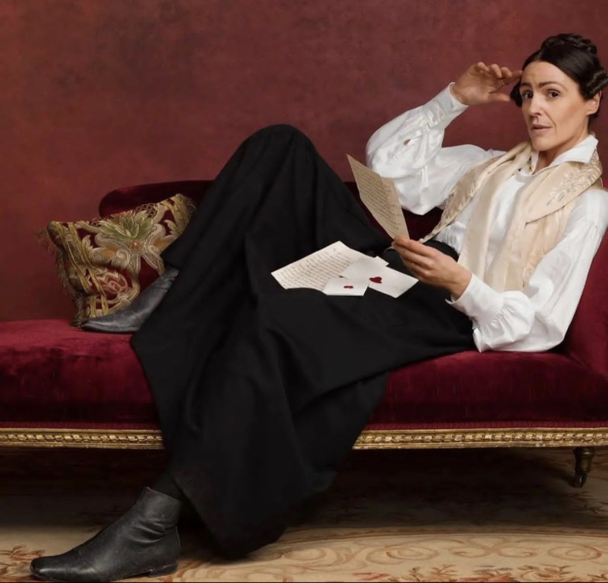 renata ⚢ central tina kennard tweet media