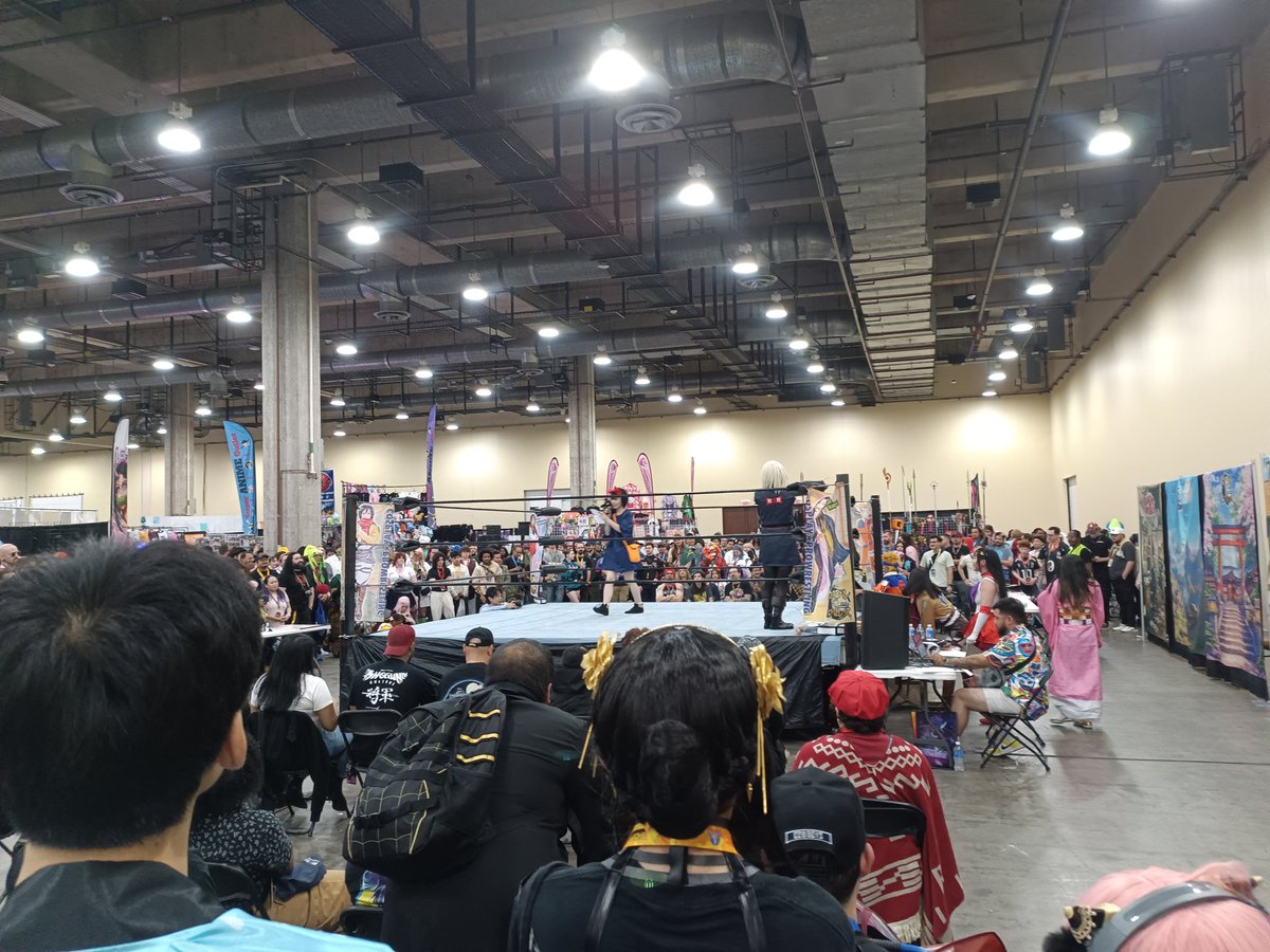 Gowlthere ✈️ WEEBCON tweet media