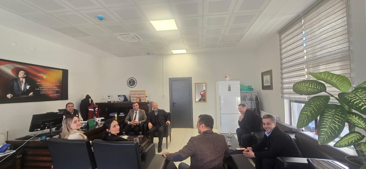 zmo_van's tweet photo. İpekyol İlçe Tarım Müdürlüğü'ne ziyarette bulunduk, misafirperverliklerinden dolayı teşekkür ederiz. https://t.co/vmEqogMx1O