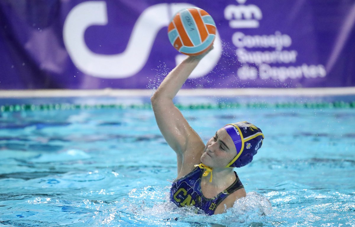 CNAB_oficial's tweet photo. 🤽🏼♀️ #LEWaterpolo | #DHFJornada18
@CN_Sabadell 19 🆚 10 #CNAB https://t.co/5vRwqKducs