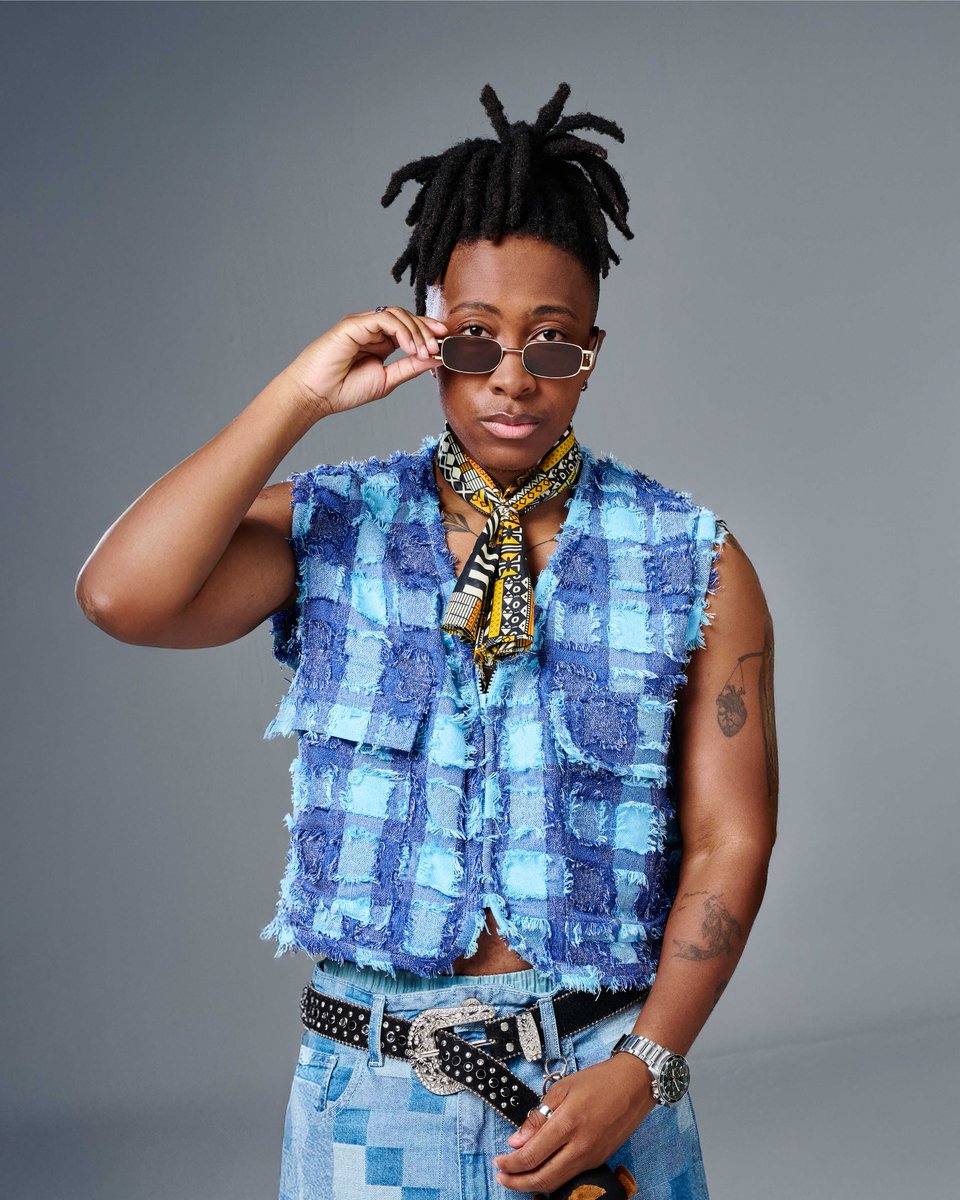 Yfm's tweet image. Steez, one half of the iconic @MajorSteez_za duo is taking over #SavageNights tonight. It's about to be UP! Tune in to #YWorld from 10pm - 12am stat. 🔥🚀