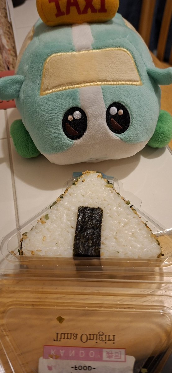 NApuipui tweet media