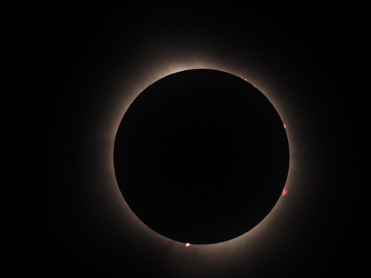 ohiodnr's tweet image. We can't believe the solar eclipse was two years ago today! Here are some amazing pics from our very own Marc Manuszak and other staff. @OHStateParks @OHHeartofitAll #solareclipse #ohiostateparks #ohiotheheartofitall