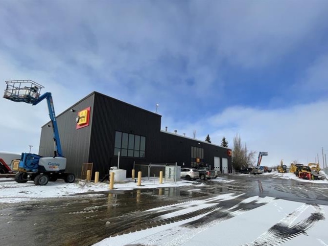 Finning Canada tweet media