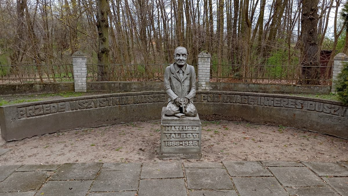VenMattTalbot's tweet photo. Statue of Venerable Matt Talbot, Płock Trzepowo (Poland), April 8, 2026. https://t.co/yDgMmxxc3P