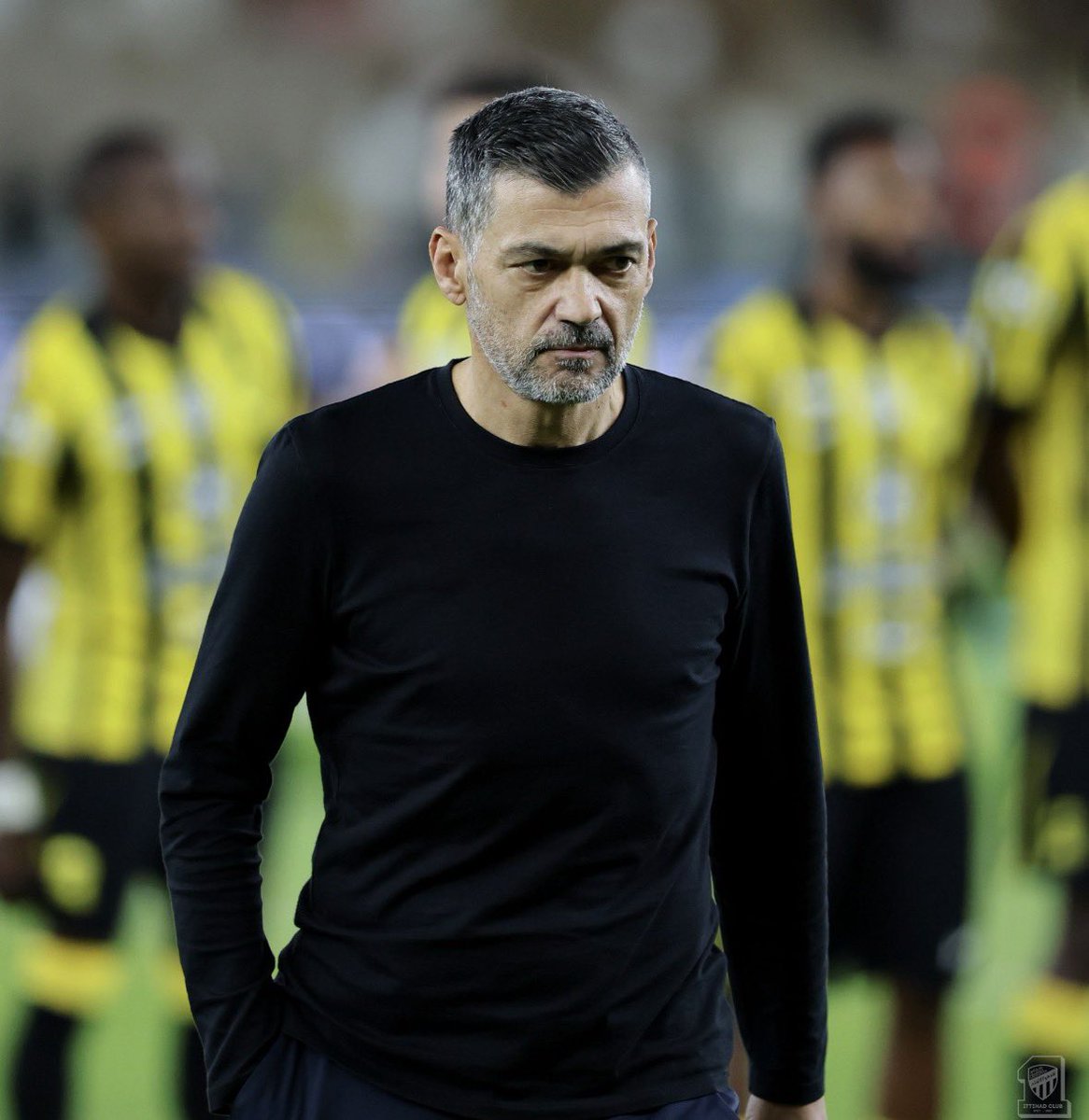 محور العظماء tweet media