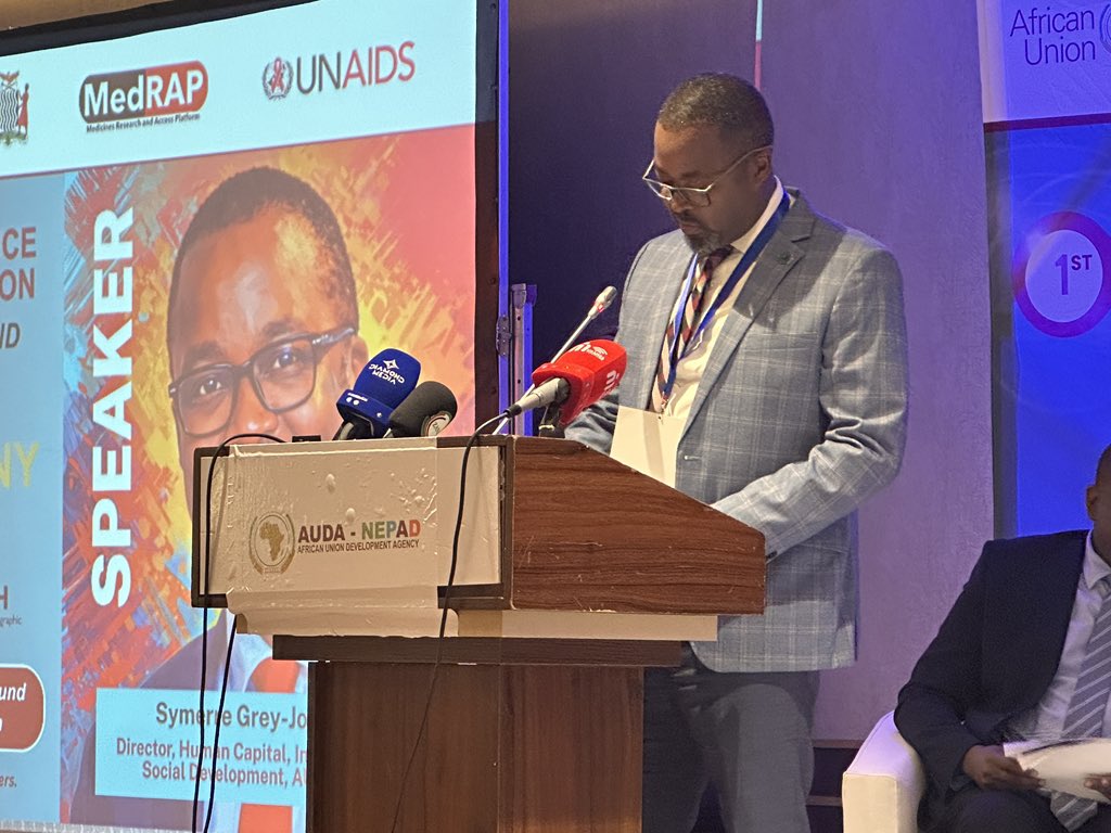 ModouLaminBBah2's tweet photo. Investing in Africa's youth is investing in its future! 🌟@ #LusakaConference, we're calling for prioritized reproductive health, empowerment of women &amp; girls, and sustainable systems to unlock Africa's demographic dividend. Let's shape a prosperous Africa together! #AfricaYouth https://t.co/2g0v46DuQz
